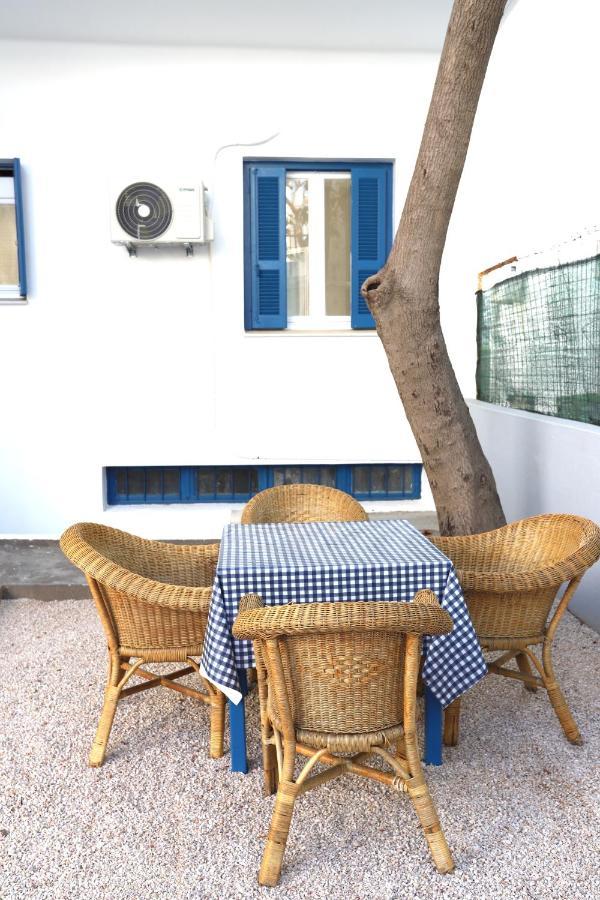 Traditional Town Garden Apartment Rhodes City Exterior foto